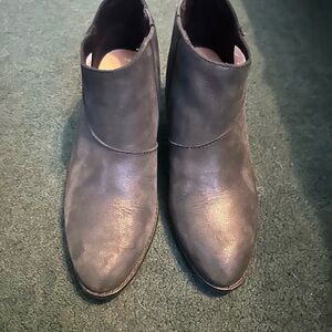 Toms Woman's Leilani Leather Ankle Booties